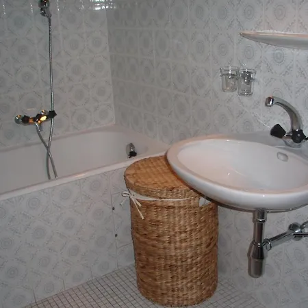 Arnica Apartman *